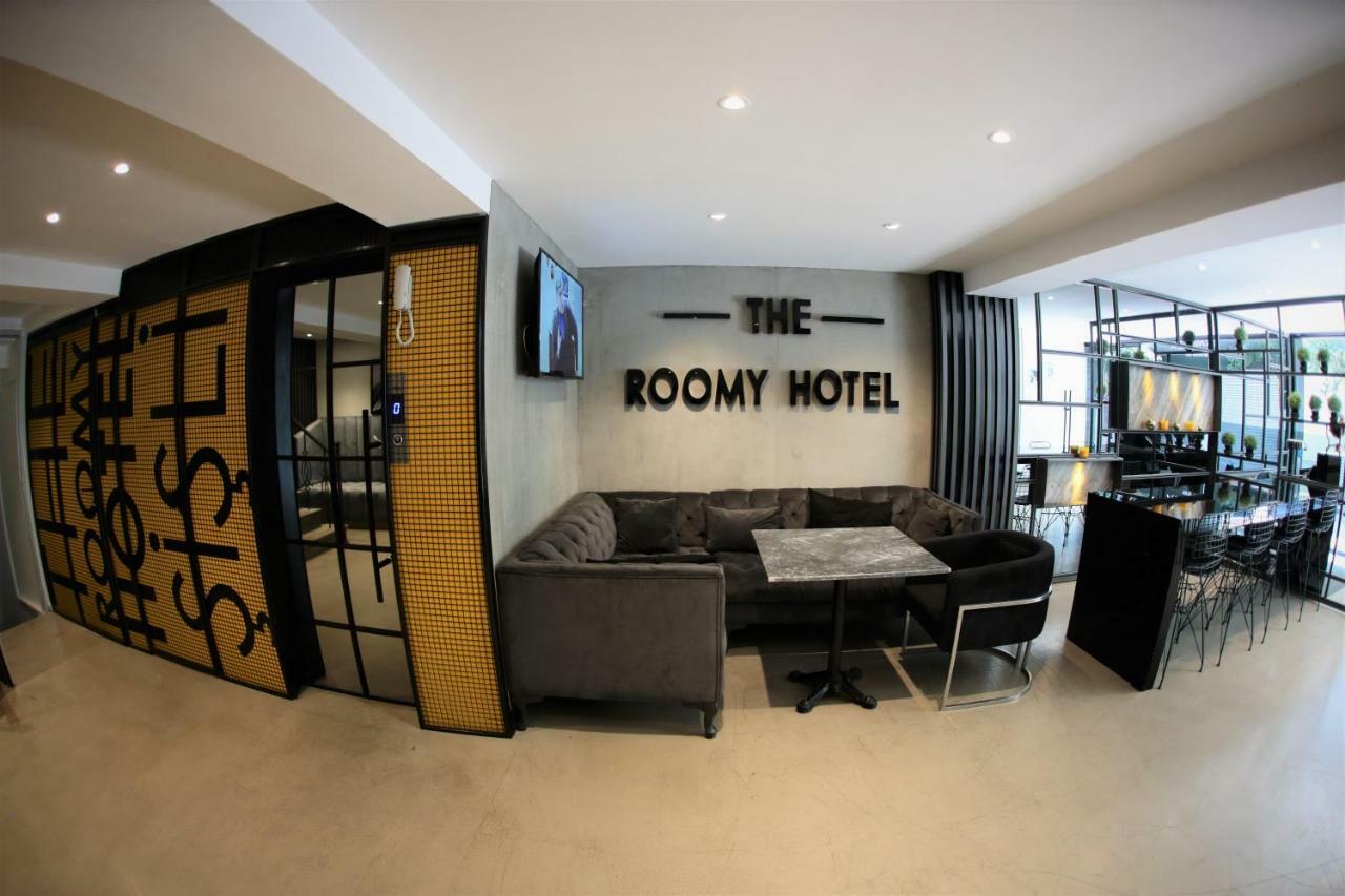 The Roomy Hotel Sisli Istanbul Exterior foto